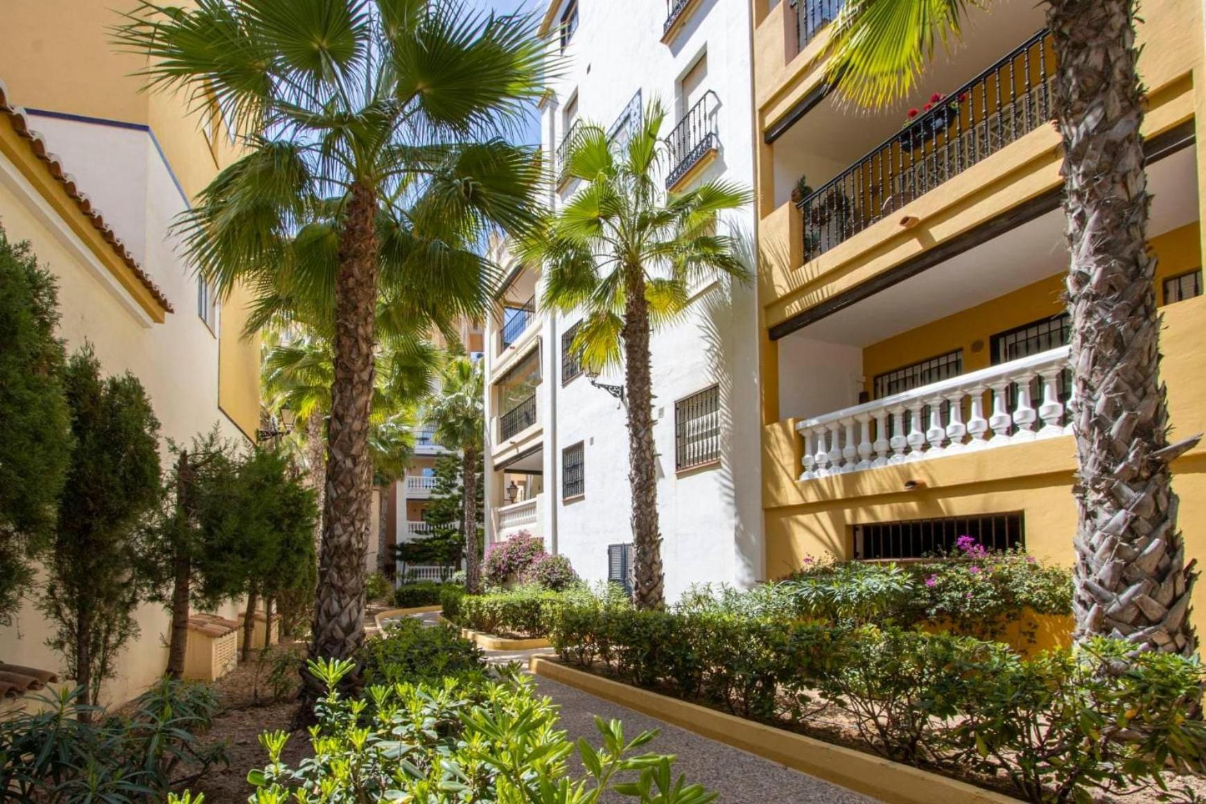 Aldea Del Mar Buganvilla Apartament تورّيفيِخا المظهر الخارجي الصورة