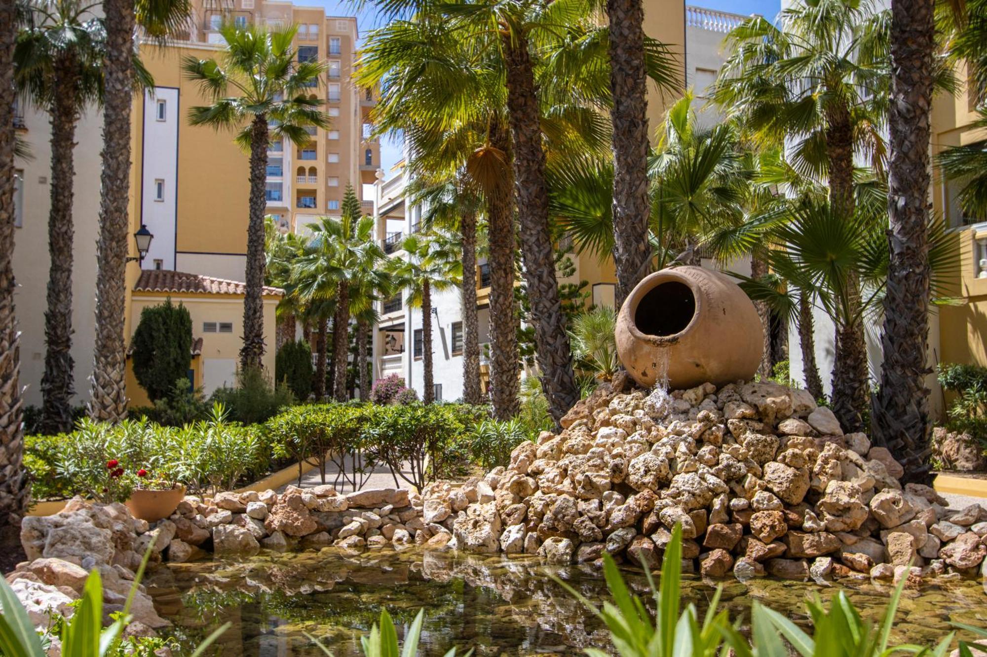 Aldea Del Mar Buganvilla Apartament تورّيفيِخا المظهر الخارجي الصورة